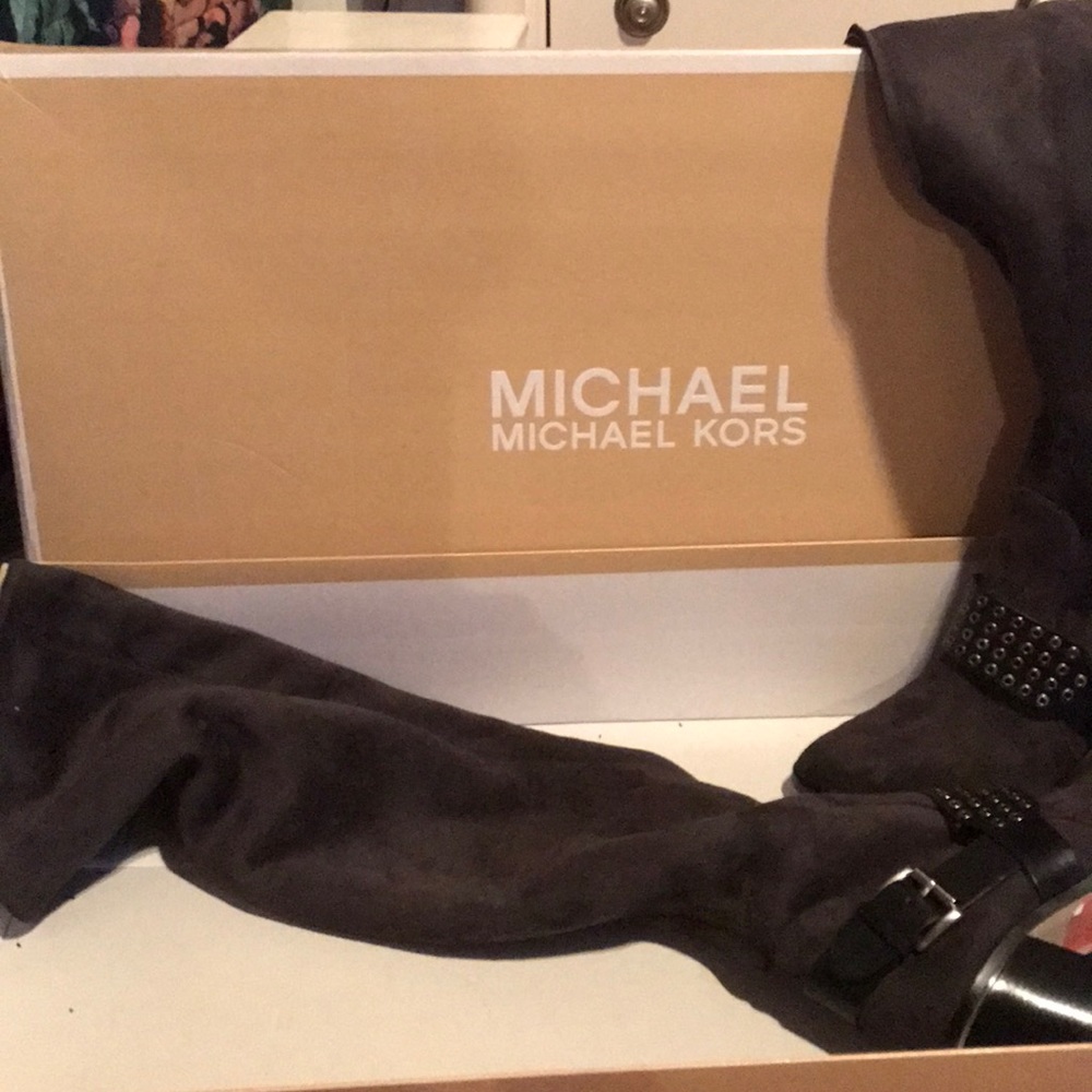 Michael Kors 7M 37